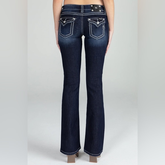 Miss Me Jeans |Women's Loose Saddle Stitch Border Bootcut | Medium wash size 30 - Picture 10 of 10